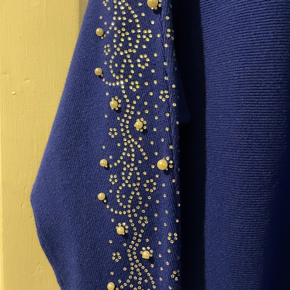 LIV Milano bling sweater-medium NWOT - Picture 2 of 6